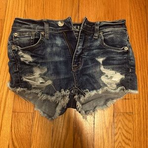 stretchy comfortable jean shorts